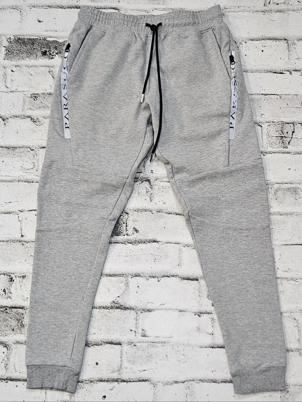 Parasuco Mens Jogger Pants Small Gray Logo Zip Pockets Drawstring Sweatpants